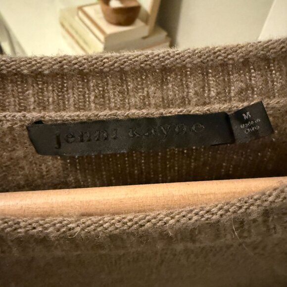 Jenni Kayne "Everyday Sweater" in Classic Taupe Size M - Picture 2 of 5